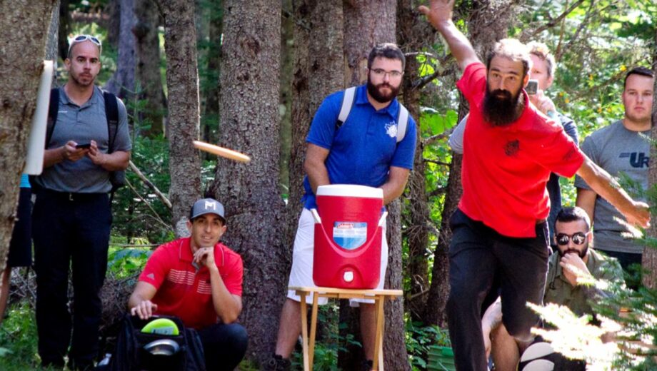 Hole-In-One Business Idea: FlickLine Disc Golf Teeing Off