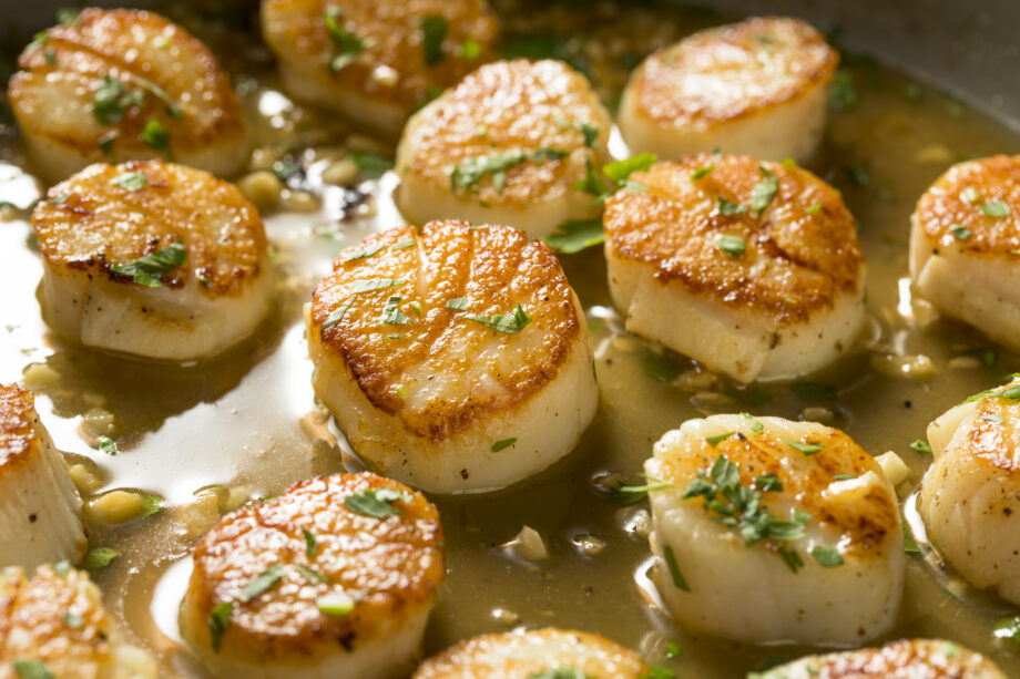 Home Chef Gary Phillipe’s Seafood Recipe: This Weekend It’s Oven-Baked Scallops